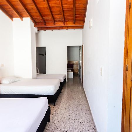 Hotel Bicentenario Рионегро Екстериор снимка