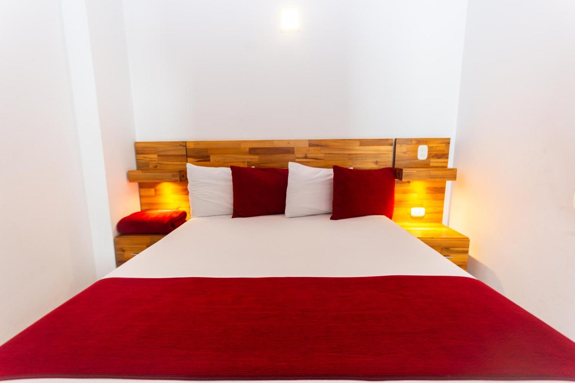 Hotel Bicentenario Рионегро Екстериор снимка